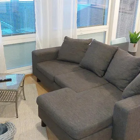 Kauppatie, Neljaelle Hengelle * Laihia