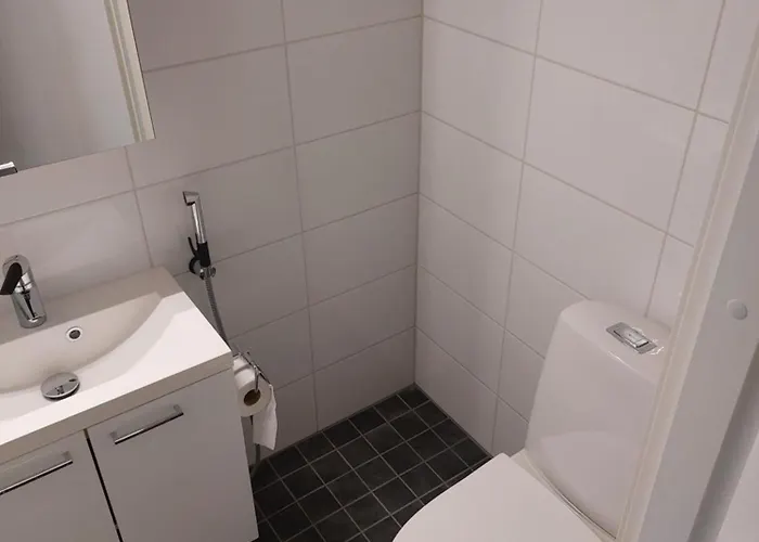 Kauppatie, Neljaelle Hengelle * Laihia